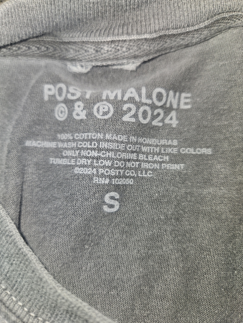 Post Malone Graphic Tee Small Vintage Wash 2024 Tour Style Band Shirt - Picture 5 of 8